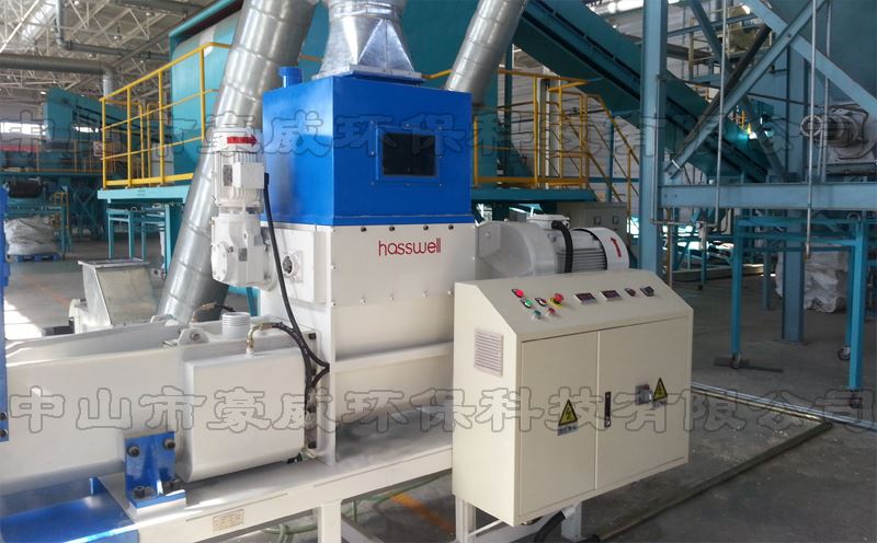 天津聚氨酯壓縮機(jī)客戶安裝現(xiàn)場(chǎng)